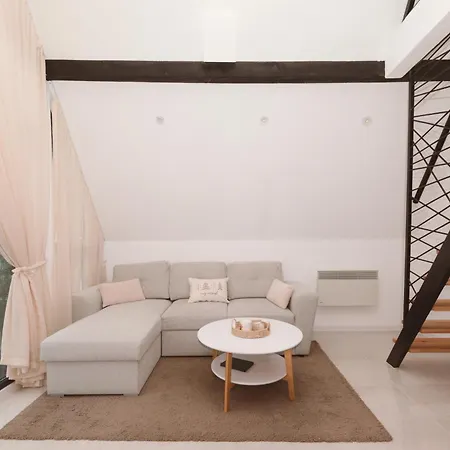 De Bey 木屋